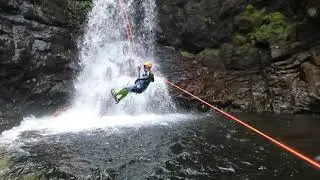Canyon de Cornillou 2020 (Canyoning dans le massif d'Artense dans le Cantal fait en Hiver)