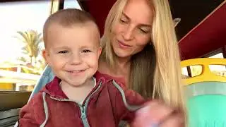 Сережа и Макс летят в Египет. Сережа и Макс в Хургаде. Видео для детей.