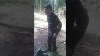 Отдых у костра и 2 дурачка