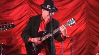 Micky Dolenz (The Monkees): Last Train to Clarksville