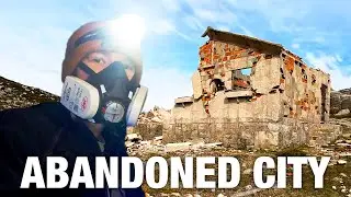 Exploring an Abandoned City I found on Google Earth! 🌎