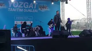 Gökhan Ay ISLAK ISLAK CANLI PERFORMANS
