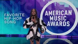 Liza Koshy Favorite Hip Hop Song | AMAs 2022