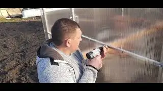 ЕДЕМ НА ДАЧУ//ПЕРЕСАДКА ЗЕМЛЯНИКИ//