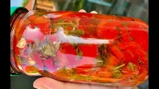 Pečena paprika u tegli, Roasted pepper with garlic,Geröstete Paprika mit Knoblauch in einem Glas