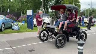 1904 Curved Dash Oldsmobile - Pangbourne College Classic Car Show 2024
