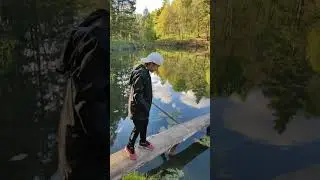 Веселина Брагина на озере