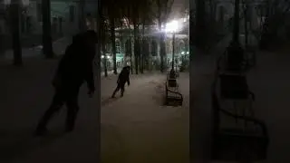 Моделирование прыжка Егора Просвирнина с балкона
