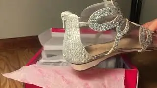 DREAM PAIRS Women's Jewel Rhinestones Design Ankle High Flat Sandals