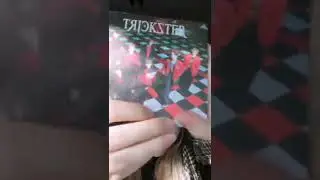 Распаковочка чеееек 🚬 #kpop #unboxing #oneus #trickster #shorts