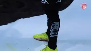 Sesión de fotos del nuevo jersey de Necaxa en homenaje a Don Ramón