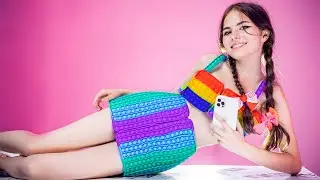 Старшеклассница СРАЗИЛА всех парней своим НАРЯДОМ!