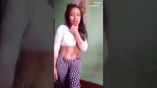Hot Indian Girl Dance by Desi Girl in Saree Dance | hot Indian college girls Saree dance