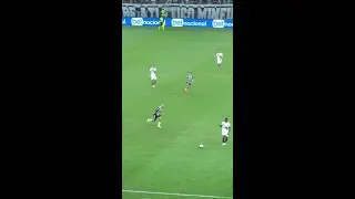 ARIAS DEIXOU O ZAGUEIRO NO CHÃO! QUE DRIBLE! | ATLÉTICO-MG X FLUMINENSE | #shorts | ge.globo