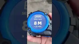 Рулетка EXPERT STARTUL SE3012-0825M падает из окна и попадает под машину