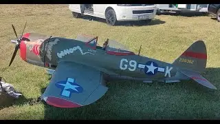 Walkaround GIANT RC scale P47 Thunderbolt