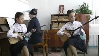 Украинская народная песня " Ой за гаем,гаем."