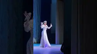 Танцуем под русскую народную песню ! 