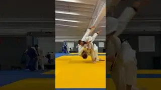 DROP KNEE SODE TSURIKOMI GOSHI #judo #judoka #sodetsurikomigoshi #shortvideo #shorts #short
