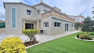Experience the Best of Lloret de Mar in this Villa