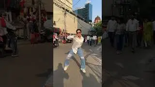 Teri Baaton Mein Aisa Uljha Jiya!! #TeriBaatonMeinAisaUljhaJiya #danceinpublic #ytshorts #viral
