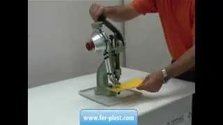 Eyeleting machine with a bench head - Ferplast