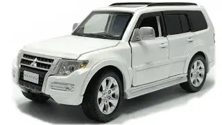 Mitsubishi Pajero 1:32