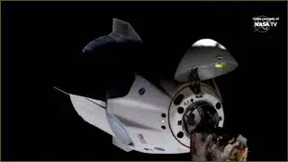 SpaceX Demo-2 da NASA atracando na Estação Espacial