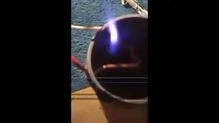 POWERFUL TESLA COIL USING 0.5 WATTS ENERGY FROM THE VACUUM