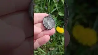 Пламя огня вскрыло спрятанное серебро 