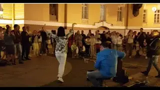 Лезгинка под аккомпанемент гитаристов