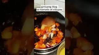 itlog na may kamatis at sibuyas #shorts #shortsvideo #yummy #easyrecipe #eggrecipe