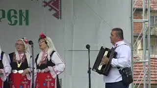Пее 