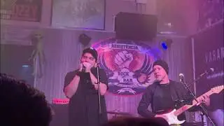 Independência ao vivo - capital inicial cover
