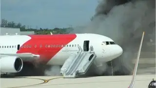 Dynamic Airways Flight 405 Fire ATC (with subtitles)
