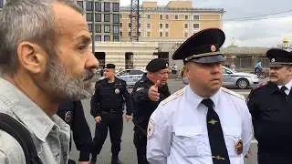 Люди бунтуют и задают вопросы полиции  . Митинги 12 июня. Жесть на улицах страны !