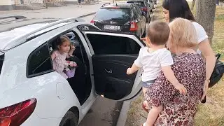 Правнучка встретилась с бабушкой