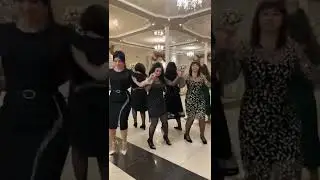Кочари на свадьбе. Гости зажигают