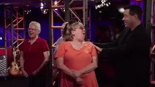 Jennifer Hudson Sings With A Contestant In "The Voice USA" (September 25, 2017)