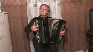 "Лесной олень" муз. Евгений Крылатов. Играет Ростовых Владимир Николаевич