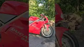 Ducati 916 - BARN FIND!