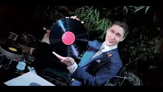 Show. Vinyl record.