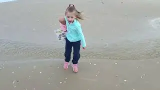 walk along the sea March 9, 2024