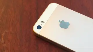 Should You Buy the iPhone SE in 2017?