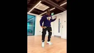 ( Chris brown, August alsina) Been around the world freestyle