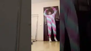 неудачно забрала телефон