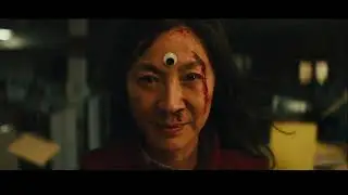 VŠETKO, VŠADE, NARAZ_v kinách od 21. 7. 2022_oficiálny slovenský trailer
