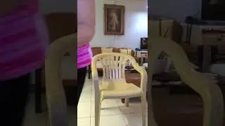 Lola Sonia Sings 