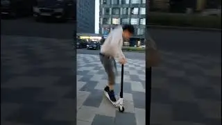 сколько тут 180?#трюки #самокат #самокатеры #scooter #scoot #трюкинасамокате