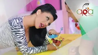 EMANUELA - STOY DALECHE / ЕМАНУЕЛА - Стой далече (Official Music Video)